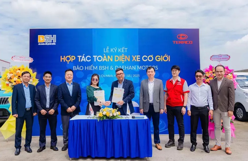 ký kết hợp tác bảo hiểm
